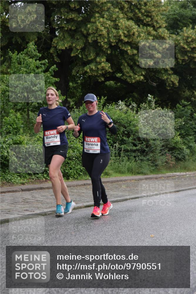 14.06.2026 - REWE Women's Run Jannik Wohlers http://msf.ph/oto/9790551 14.06.2026 10:04:17 Laufen 11431, 57, 10977, 657 meine-sportfotos.de