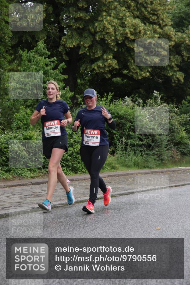 14.06.2026 - REWE Women's Run Jannik Wohlers http://msf.ph/oto/9790556 14.06.2026 10:04:17 Laufen 11431, 577, 10977, 7 meine-sportfotos.de