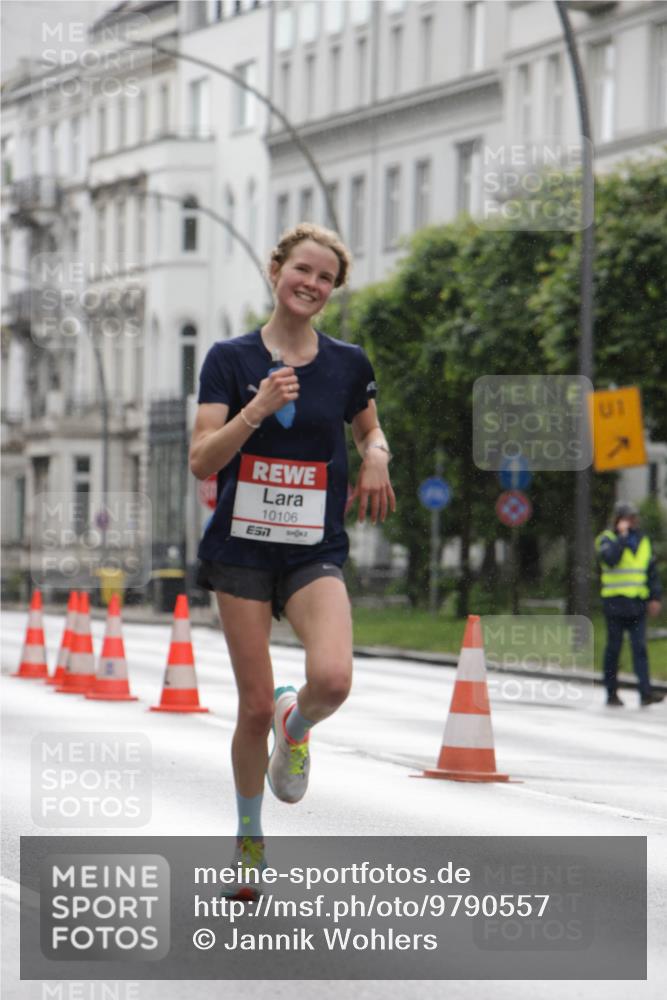 14.06.2026 - REWE Women's Run Jannik Wohlers http://msf.ph/oto/9790557 14.06.2026 09:45:57 Laufen 10106, 7 meine-sportfotos.de