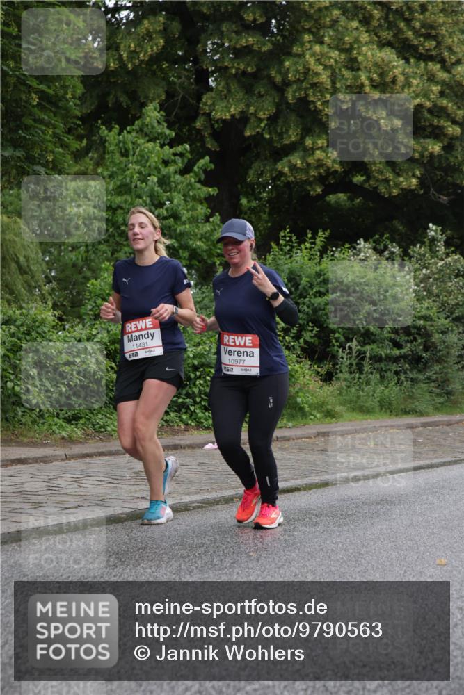 14.06.2026 - REWE Women's Run Jannik Wohlers http://msf.ph/oto/9790563 14.06.2026 10:04:17 Laufen 11431, 7, 10977, 577 meine-sportfotos.de
