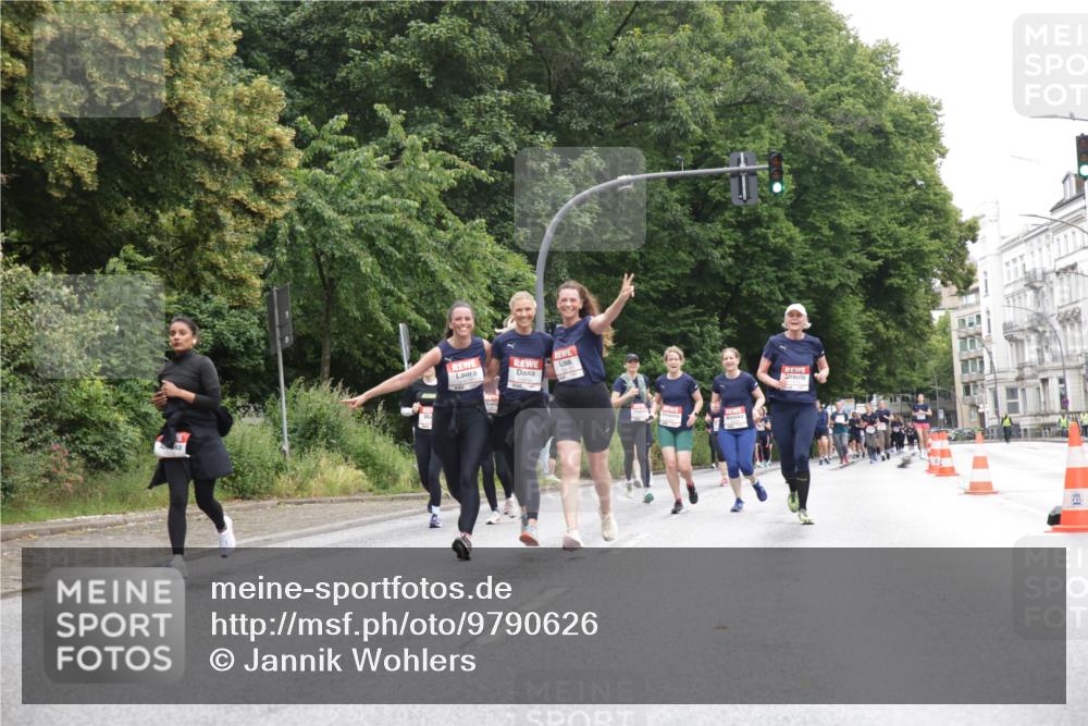 14.06.2026 - REWE Women's Run Jannik Wohlers http://msf.ph/oto/9790626 14.06.2026 10:04:27 Laufen  meine-sportfotos.de