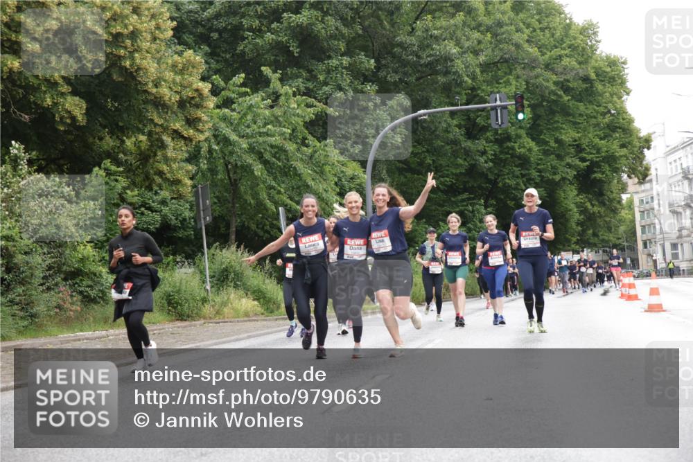 14.06.2026 - REWE Women's Run Jannik Wohlers http://msf.ph/oto/9790635 14.06.2026 10:04:27 Laufen  meine-sportfotos.de