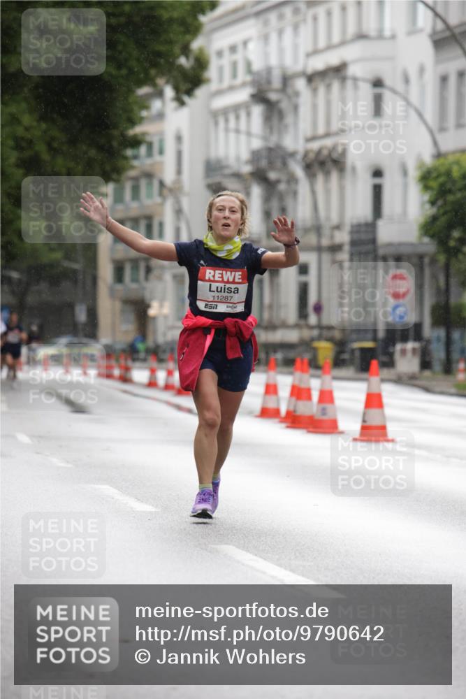 14.06.2026 - REWE Women's Run Jannik Wohlers http://msf.ph/oto/9790642 14.06.2026 09:46:04 Laufen 11287, 7 meine-sportfotos.de