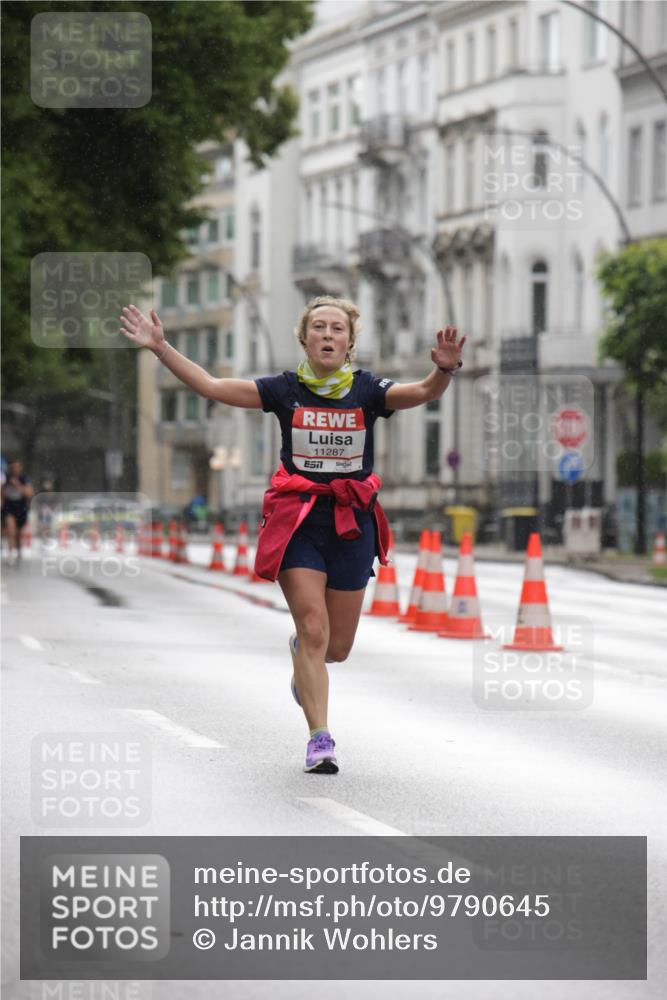 14.06.2026 - REWE Women's Run Jannik Wohlers http://msf.ph/oto/9790645 14.06.2026 09:46:04 Laufen 11287 meine-sportfotos.de