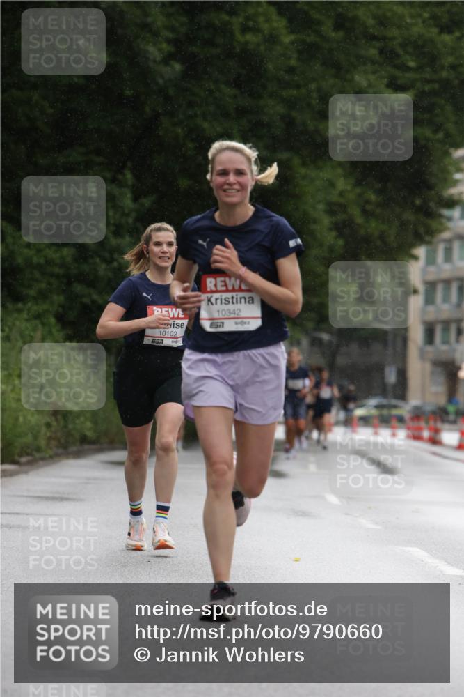 14.06.2026 - REWE Women's Run Jannik Wohlers http://msf.ph/oto/9790660 14.06.2026 09:46:05 Laufen 10102, 10342, 7111 meine-sportfotos.de