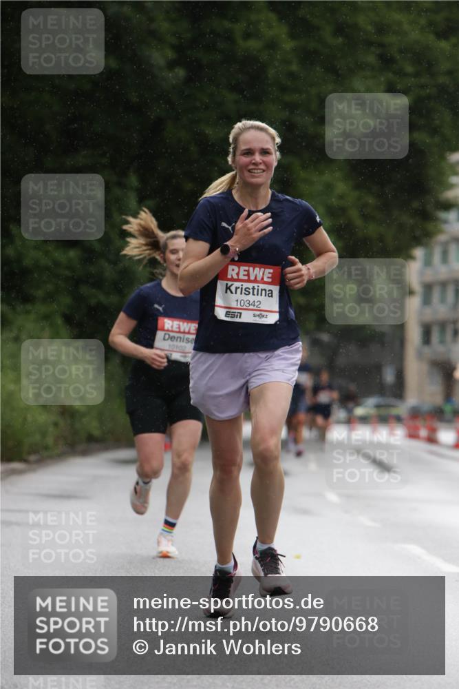 14.06.2026 - REWE Women's Run Jannik Wohlers http://msf.ph/oto/9790668 14.06.2026 09:46:05 Laufen 10102, 10342 meine-sportfotos.de