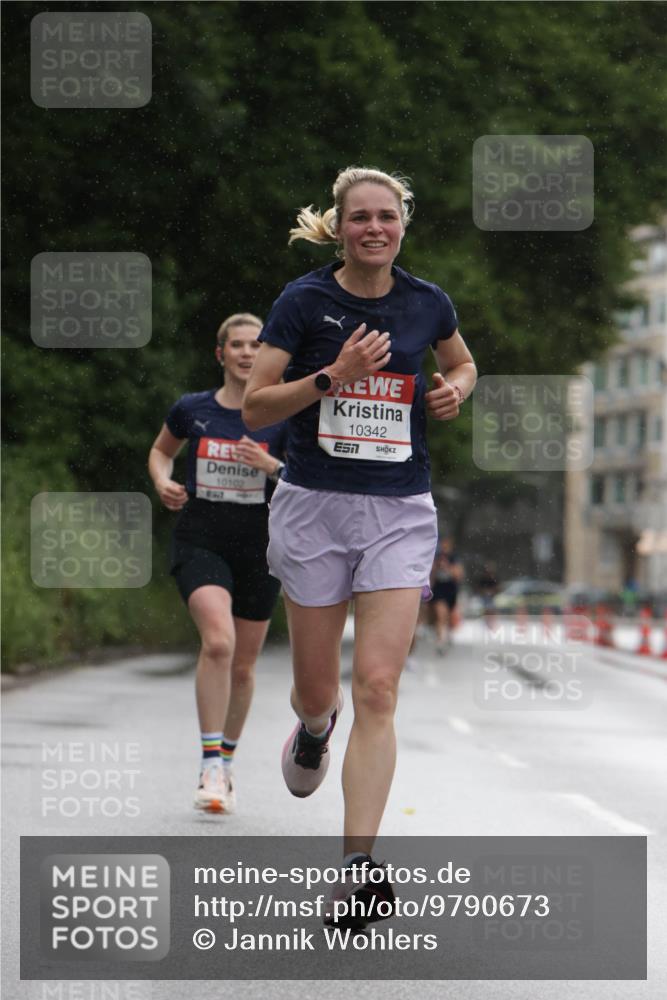 14.06.2026 - REWE Women's Run Jannik Wohlers http://msf.ph/oto/9790673 14.06.2026 09:46:05 Laufen 10102, 10342 meine-sportfotos.de