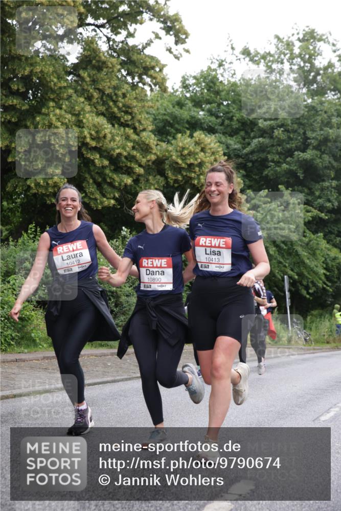 14.06.2026 - REWE Women's Run Jannik Wohlers http://msf.ph/oto/9790674 14.06.2026 10:04:30 Laufen 10412, 10890, 57, 10413, 57 meine-sportfotos.de