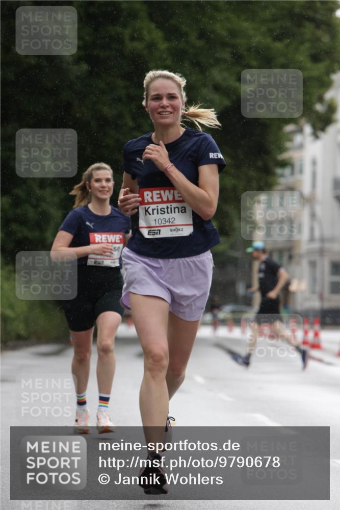 14.06.2026 - REWE Women's Run Jannik Wohlers http://msf.ph/oto/9790678 14.06.2026 09:46:05 Laufen 10342, 7 meine-sportfotos.de