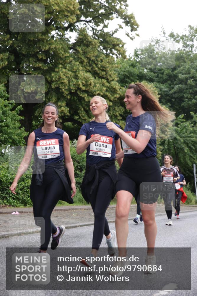 14.06.2026 - REWE Women's Run Jannik Wohlers http://msf.ph/oto/9790684 14.06.2026 10:04:30 Laufen 10412, 10890, 10, 7 meine-sportfotos.de