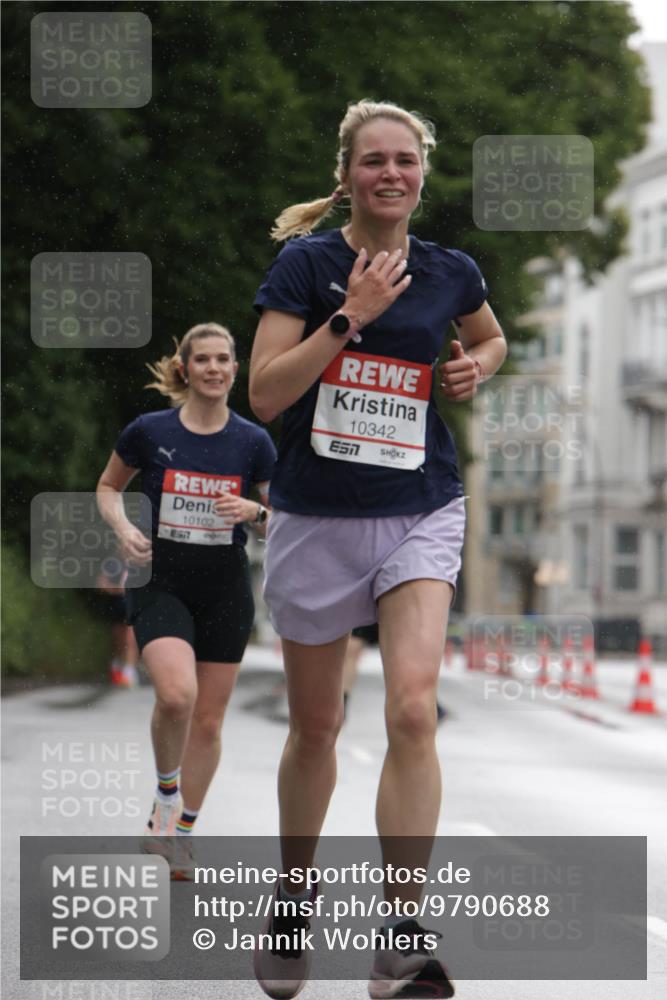 14.06.2026 - REWE Women's Run Jannik Wohlers http://msf.ph/oto/9790688 14.06.2026 09:46:06 Laufen 10102, 10342, 7 meine-sportfotos.de
