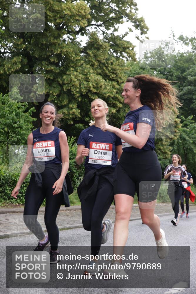 14.06.2026 - REWE Women's Run Jannik Wohlers http://msf.ph/oto/9790689 14.06.2026 10:04:30 Laufen 10412, 10890, 7 meine-sportfotos.de