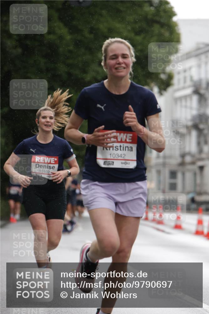 14.06.2026 - REWE Women's Run Jannik Wohlers http://msf.ph/oto/9790697 14.06.2026 09:46:06 Laufen 10102, 10342 meine-sportfotos.de