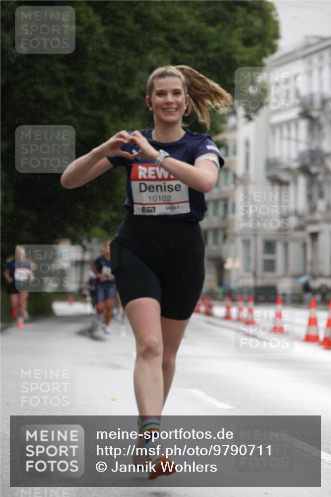 14.06.2026 - REWE Women's Run Jannik Wohlers http://msf.ph/oto/9790711 14.06.2026 09:46:07 Laufen 10102, 57 meine-sportfotos.de