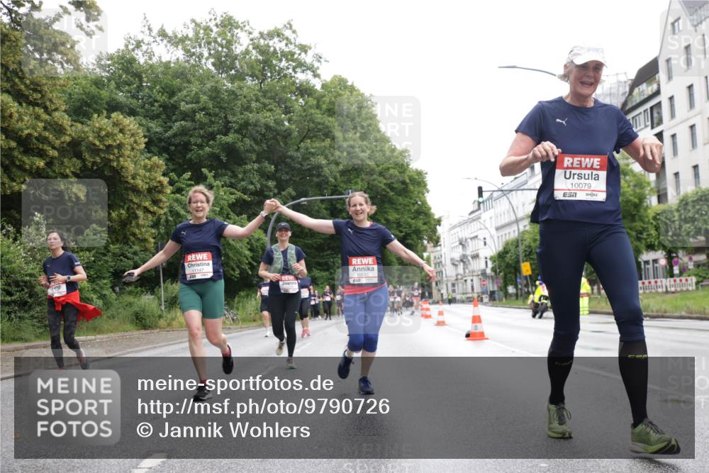 14.06.2026 - REWE Women's Run Jannik Wohlers http://msf.ph/oto/9790726 14.06.2026 10:04:33 Laufen 11147, 10585, 10079 meine-sportfotos.de