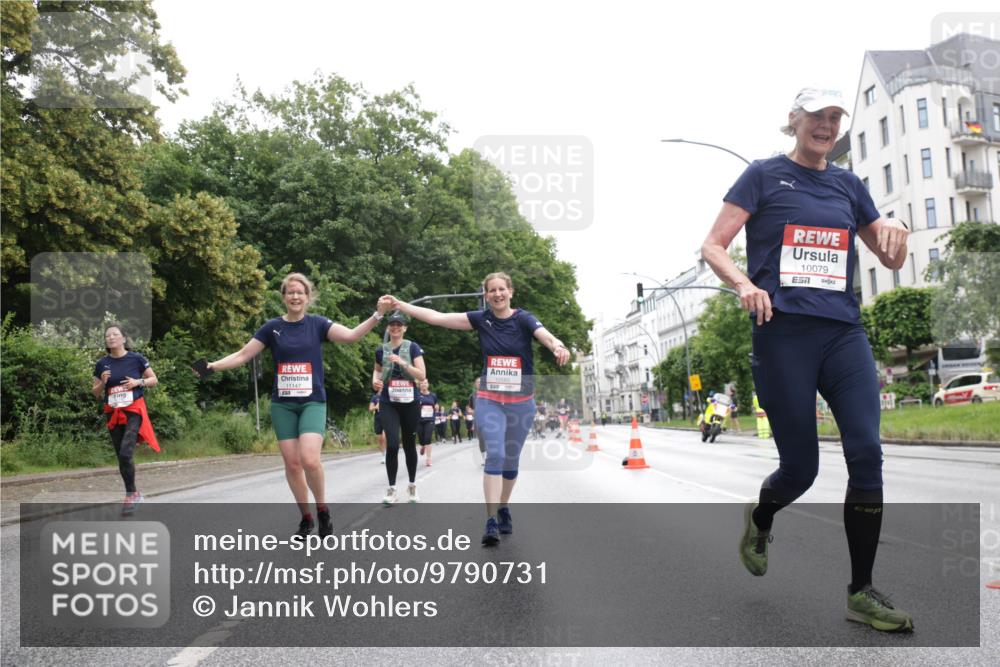 14.06.2026 - REWE Women's Run Jannik Wohlers http://msf.ph/oto/9790731 14.06.2026 10:04:33 Laufen 11147, 10079 meine-sportfotos.de