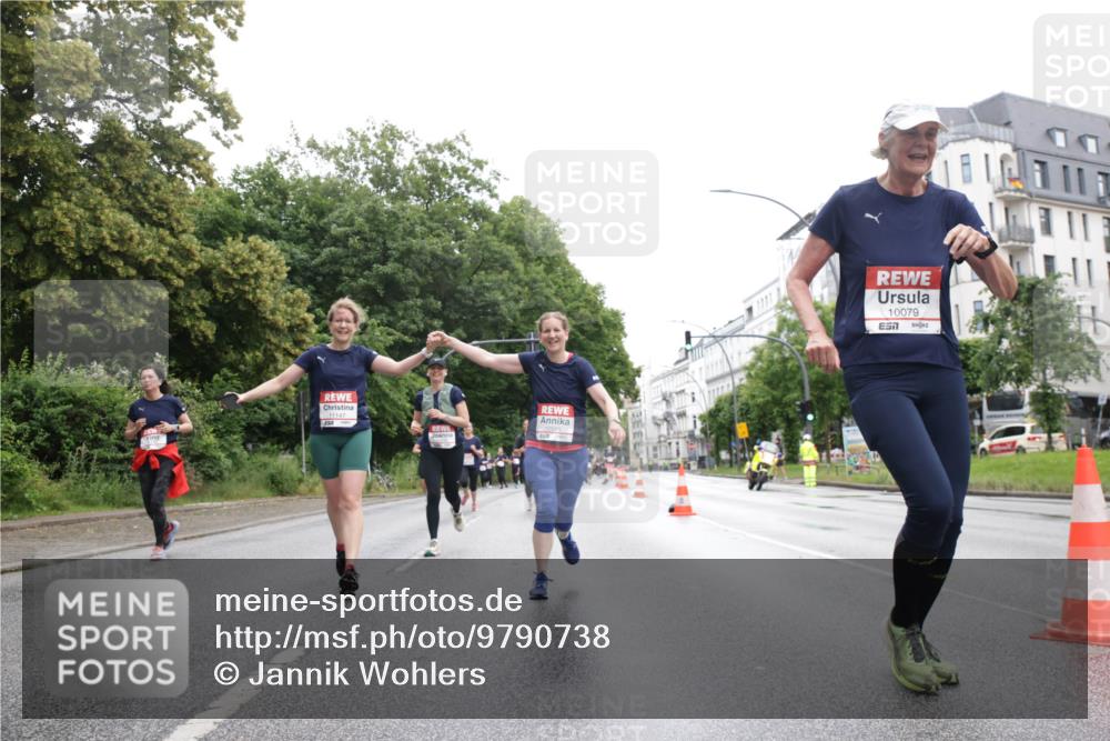 14.06.2026 - REWE Women's Run Jannik Wohlers http://msf.ph/oto/9790738 14.06.2026 10:04:33 Laufen 10079 meine-sportfotos.de