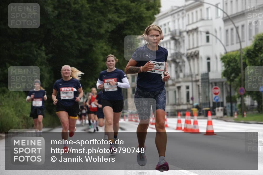 14.06.2026 - REWE Women's Run Jannik Wohlers http://msf.ph/oto/9790748 14.06.2026 09:46:17 Laufen 10691, 10281, 837, 0885 meine-sportfotos.de