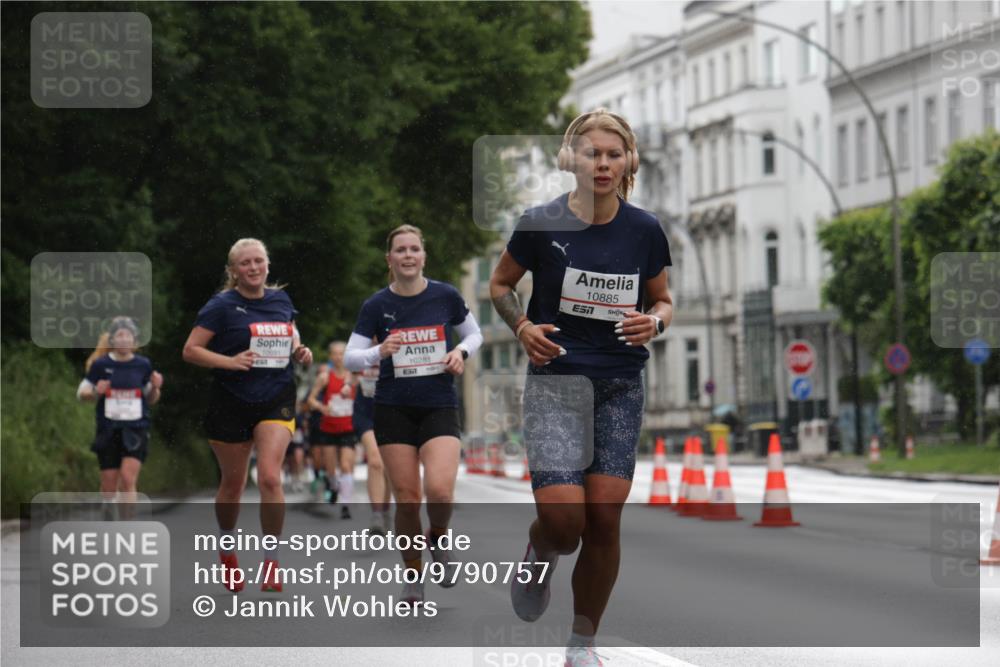 14.06.2026 - REWE Women's Run Jannik Wohlers http://msf.ph/oto/9790757 14.06.2026 09:46:17 Laufen 10691, 10281, 657, 10885, 7 meine-sportfotos.de