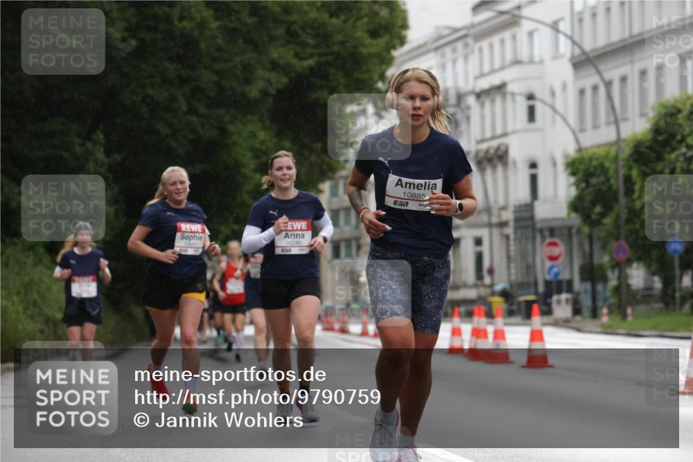 14.06.2026 - REWE Women's Run Jannik Wohlers http://msf.ph/oto/9790759 14.06.2026 09:46:17 Laufen 10281, 10885, 657, 10691 meine-sportfotos.de