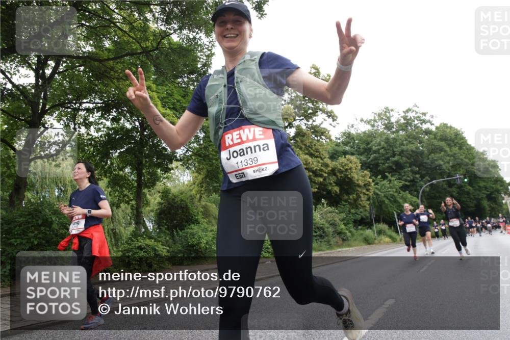 14.06.2026 - REWE Women's Run Jannik Wohlers http://msf.ph/oto/9790762 14.06.2026 10:04:36 Laufen 11339, 1277 meine-sportfotos.de