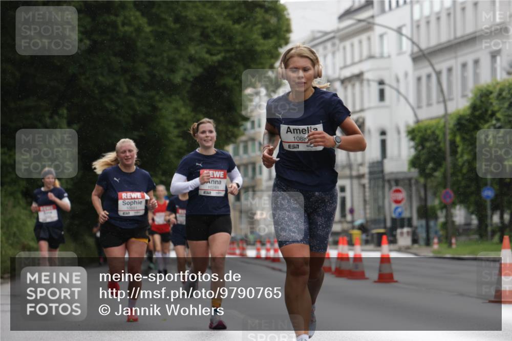 14.06.2026 - REWE Women's Run Jannik Wohlers http://msf.ph/oto/9790765 14.06.2026 09:46:17 Laufen 10691, 10281, 1088, 7 meine-sportfotos.de