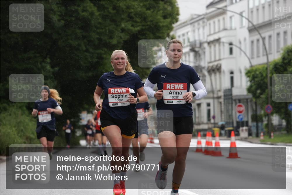 14.06.2026 - REWE Women's Run Jannik Wohlers http://msf.ph/oto/9790771 14.06.2026 09:46:19 Laufen 10691, 10281 meine-sportfotos.de