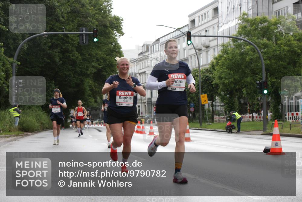 14.06.2026 - REWE Women's Run Jannik Wohlers http://msf.ph/oto/9790782 14.06.2026 09:46:20 Laufen 10691, 57, 10281, 1 meine-sportfotos.de