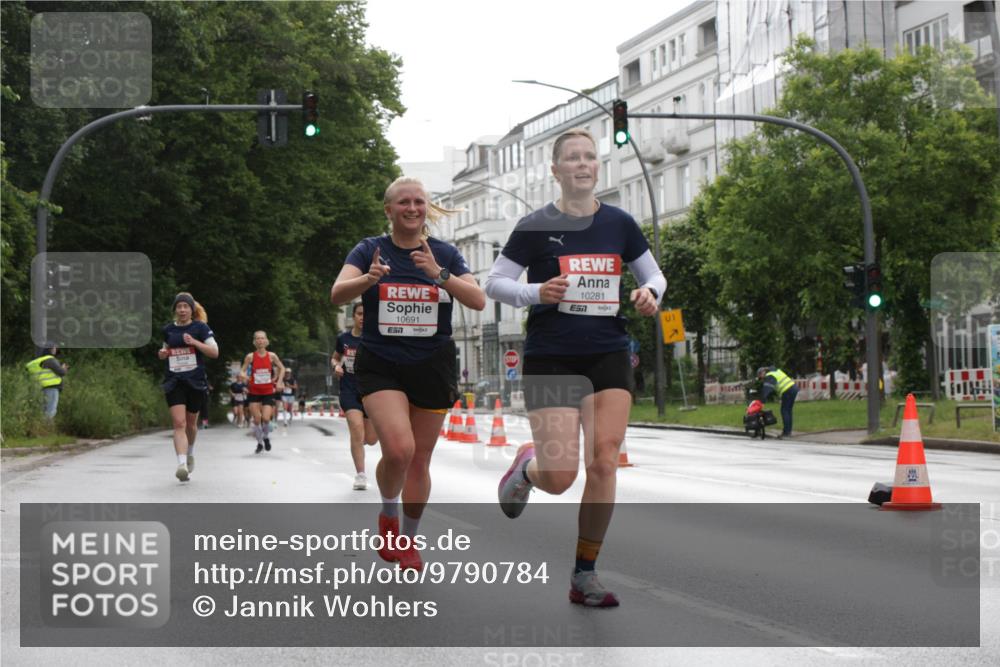 14.06.2026 - REWE Women's Run Jannik Wohlers http://msf.ph/oto/9790784 14.06.2026 09:46:20 Laufen 10691, 7, 10281, 01 meine-sportfotos.de