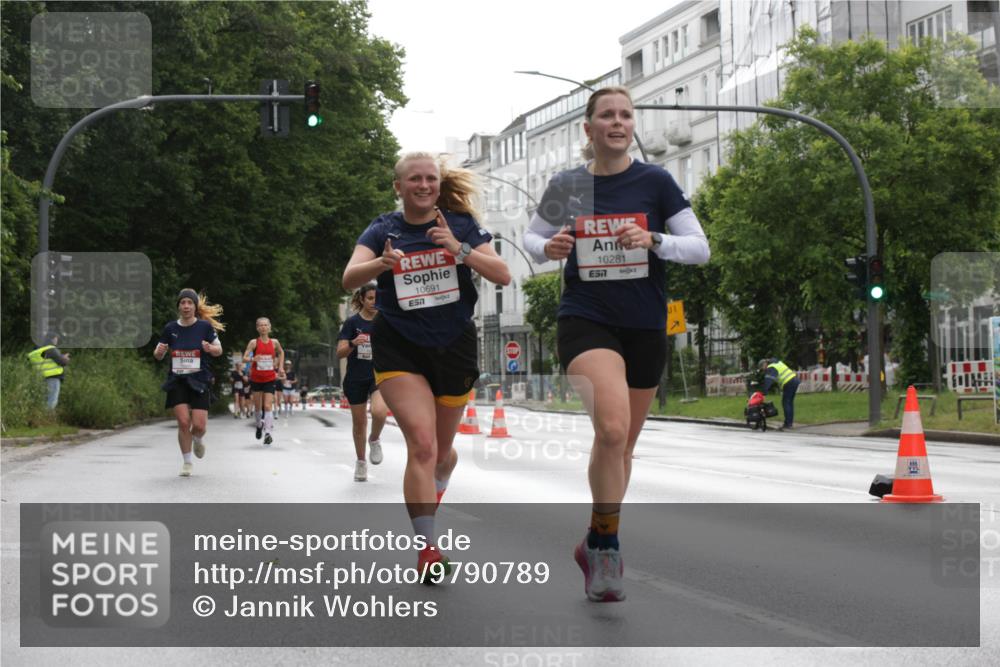 14.06.2026 - REWE Women's Run Jannik Wohlers http://msf.ph/oto/9790789 14.06.2026 09:46:20 Laufen 10691, 10281, 57, 01 meine-sportfotos.de