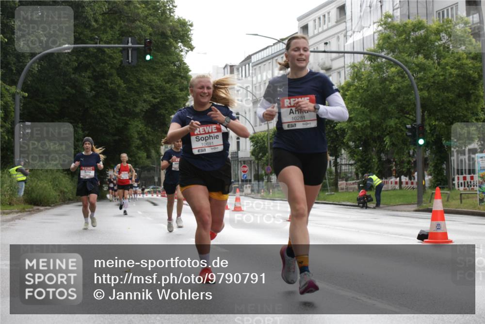 14.06.2026 - REWE Women's Run Jannik Wohlers http://msf.ph/oto/9790791 14.06.2026 09:46:20 Laufen 10691, 57, 10281, 57 meine-sportfotos.de