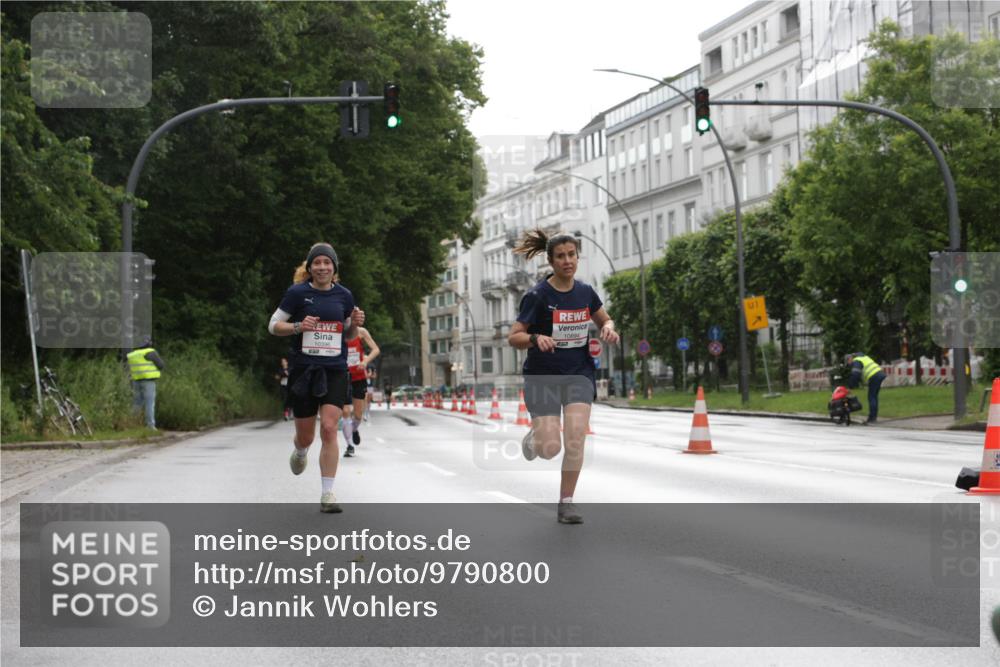 14.06.2026 - REWE Women's Run Jannik Wohlers http://msf.ph/oto/9790800 14.06.2026 09:46:22 Laufen 10894, 1 meine-sportfotos.de