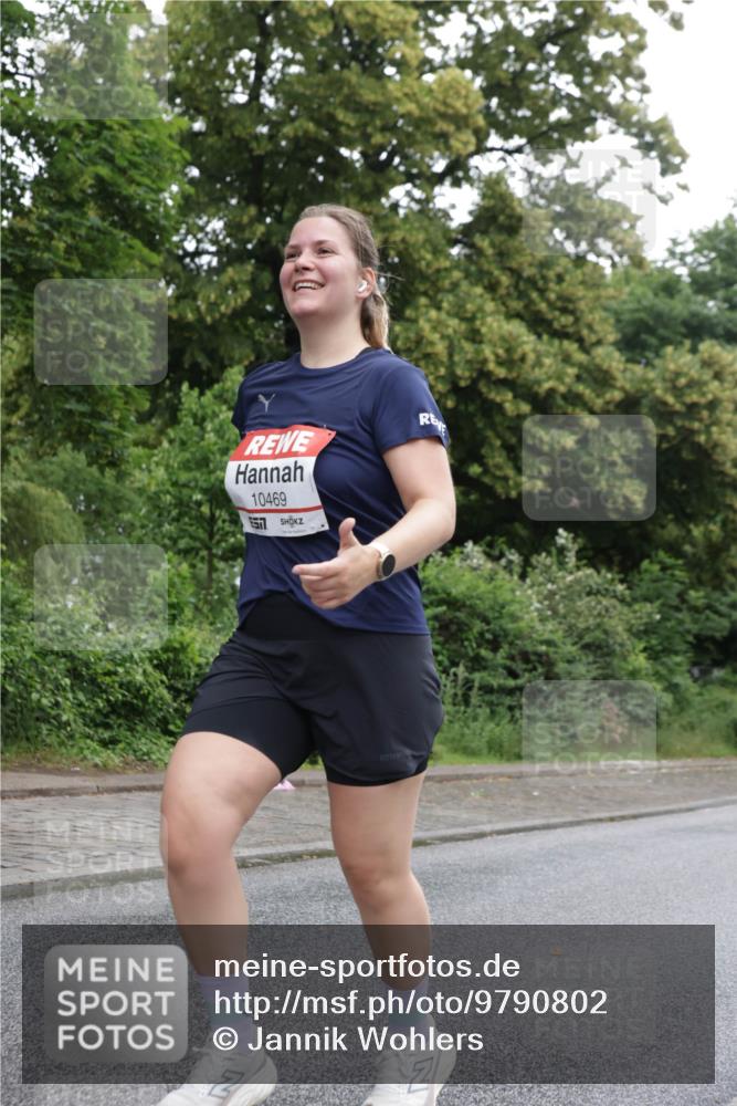 14.06.2026 - REWE Women's Run Jannik Wohlers http://msf.ph/oto/9790802 14.06.2026 10:04:40 Laufen 10469, 7 meine-sportfotos.de