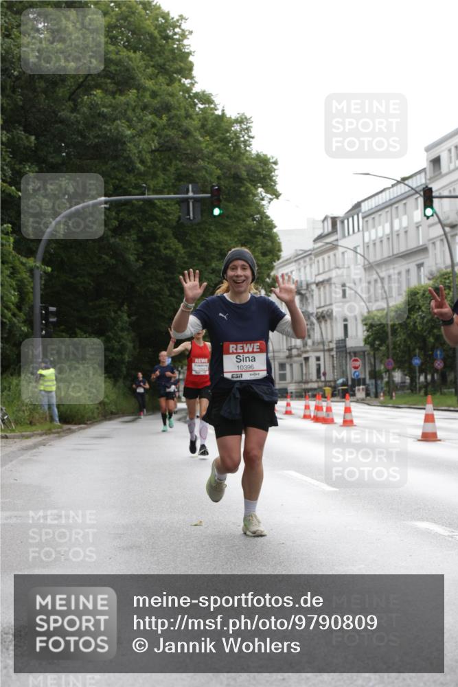 14.06.2026 - REWE Women's Run Jannik Wohlers http://msf.ph/oto/9790809 14.06.2026 09:46:23 Laufen 10396, 7 meine-sportfotos.de