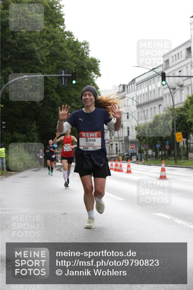 14.06.2026 - REWE Women's Run Jannik Wohlers http://msf.ph/oto/9790823 14.06.2026 09:46:24 Laufen 10396, 51, 01 meine-sportfotos.de