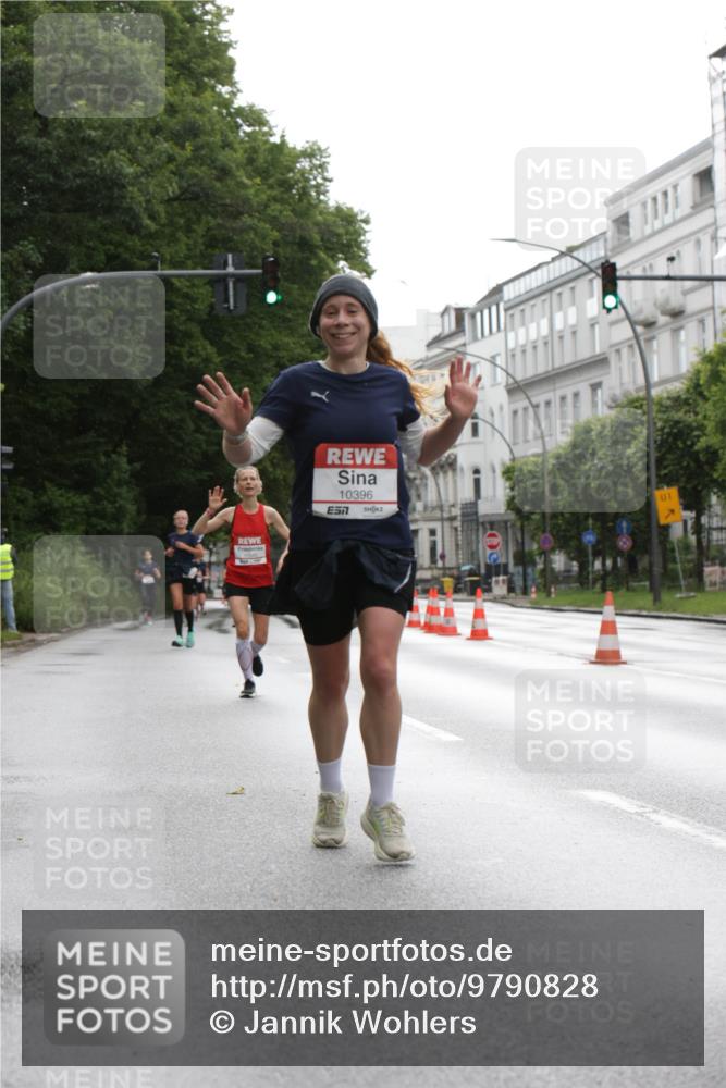 14.06.2026 - REWE Women's Run Jannik Wohlers http://msf.ph/oto/9790828 14.06.2026 09:46:24 Laufen 10396, 7, 01 meine-sportfotos.de