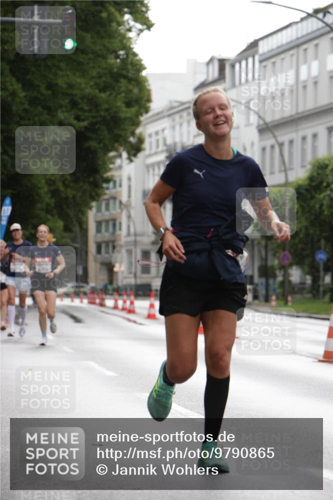 14.06.2026 - REWE Women's Run Jannik Wohlers http://msf.ph/oto/9790865 14.06.2026 09:46:30 Laufen  meine-sportfotos.de
