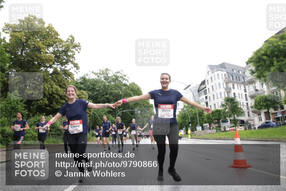 14.06.2026 - REWE Women's Run Jannik Wohlers http://msf.ph/oto/9790866 14.06.2026 10:04:46 Laufen 11486, 10903, 7 meine-sportfotos.de