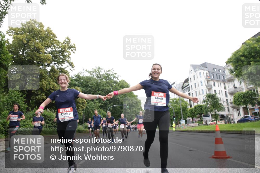 14.06.2026 - REWE Women's Run Jannik Wohlers http://msf.ph/oto/9790870 14.06.2026 10:04:46 Laufen 11486, 10903 meine-sportfotos.de