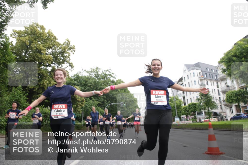 14.06.2026 - REWE Women's Run Jannik Wohlers http://msf.ph/oto/9790874 14.06.2026 10:04:47 Laufen 11486, 10903 meine-sportfotos.de