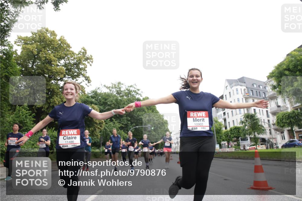 14.06.2026 - REWE Women's Run Jannik Wohlers http://msf.ph/oto/9790876 14.06.2026 10:04:47 Laufen 11486, 7, 10903, 7 meine-sportfotos.de