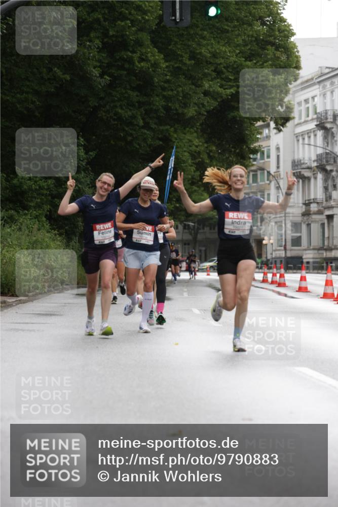 14.06.2026 - REWE Women's Run Jannik Wohlers http://msf.ph/oto/9790883 14.06.2026 09:46:32 Laufen 10214, 10021 meine-sportfotos.de
