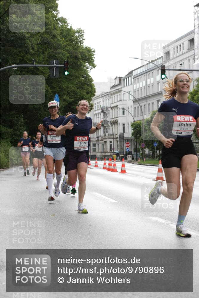 14.06.2026 - REWE Women's Run Jannik Wohlers http://msf.ph/oto/9790896 14.06.2026 09:46:35 Laufen 10738, 7, 10214, 10021, 7 meine-sportfotos.de
