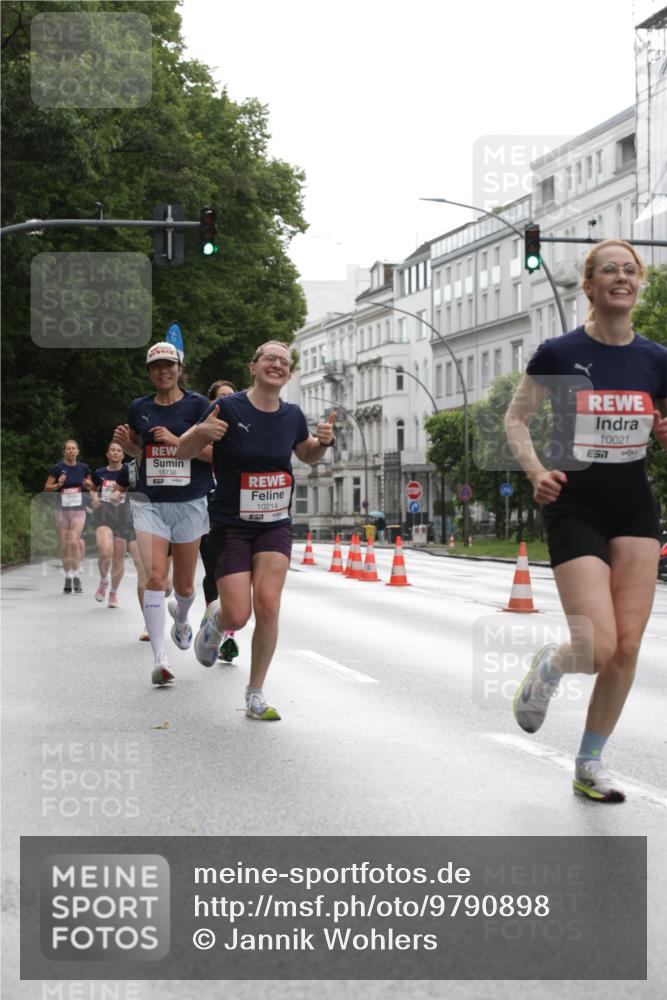 14.06.2026 - REWE Women's Run Jannik Wohlers http://msf.ph/oto/9790898 14.06.2026 09:46:35 Laufen 10738, 10214, 10021, 7 meine-sportfotos.de