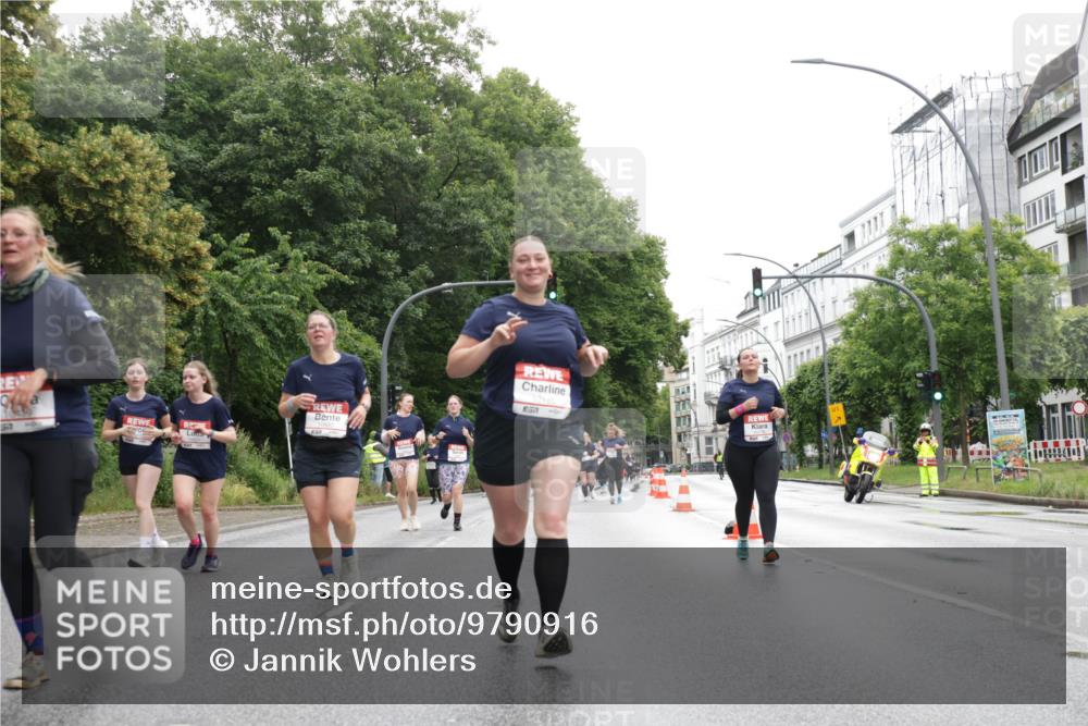 14.06.2026 - REWE Women's Run Jannik Wohlers http://msf.ph/oto/9790916 14.06.2026 10:04:50 Laufen 10185, 7, 57 meine-sportfotos.de