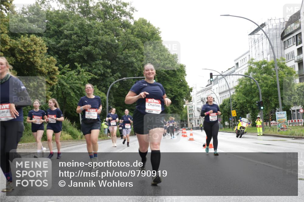 14.06.2026 - REWE Women's Run Jannik Wohlers http://msf.ph/oto/9790919 14.06.2026 10:04:51 Laufen 7 meine-sportfotos.de