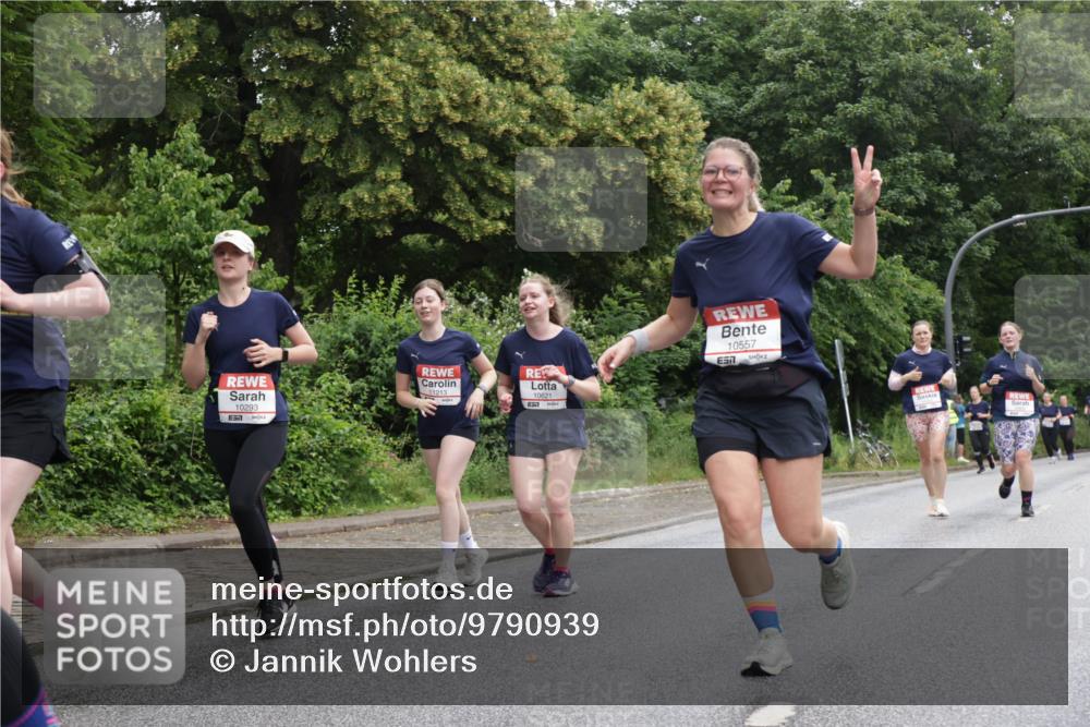14.06.2026 - REWE Women's Run Jannik Wohlers http://msf.ph/oto/9790939 14.06.2026 10:04:52 Laufen 10293, 11213, 10621, 10557, 7 meine-sportfotos.de