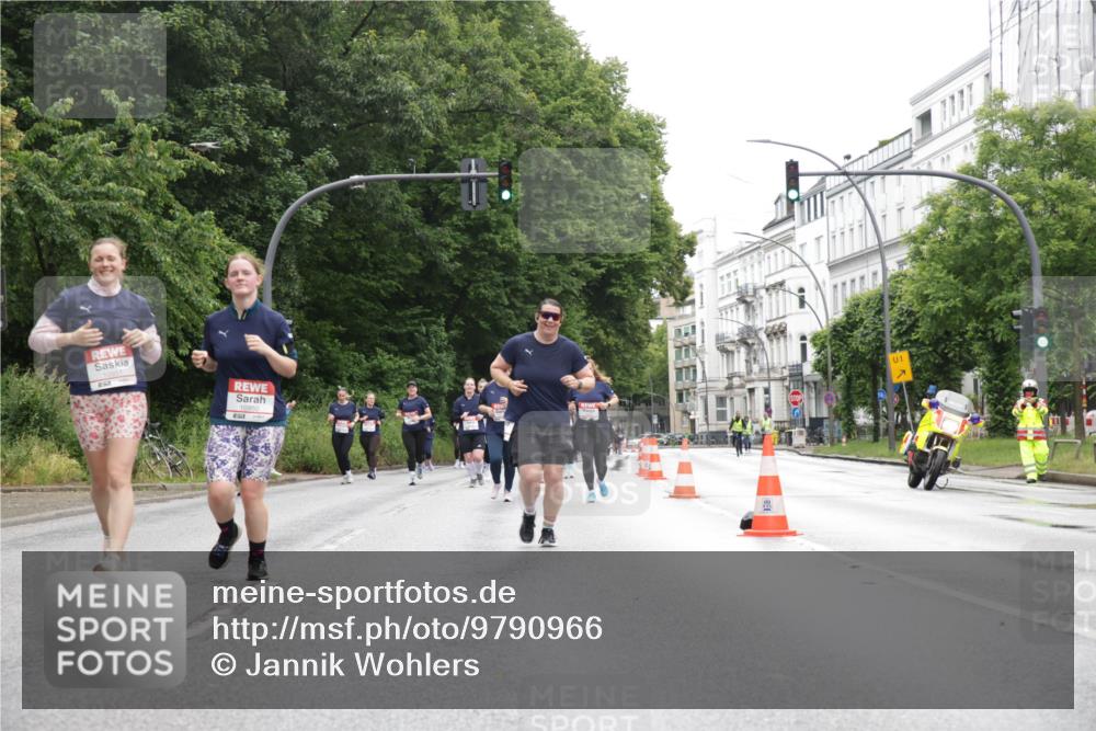 14.06.2026 - REWE Women's Run Jannik Wohlers http://msf.ph/oto/9790966 14.06.2026 10:04:53 Laufen 1 meine-sportfotos.de