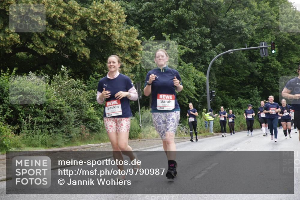 14.06.2026 - REWE Women's Run Jannik Wohlers http://msf.ph/oto/9790987 14.06.2026 10:04:55 Laufen 10951, 5, 7, 10950, 57 meine-sportfotos.de