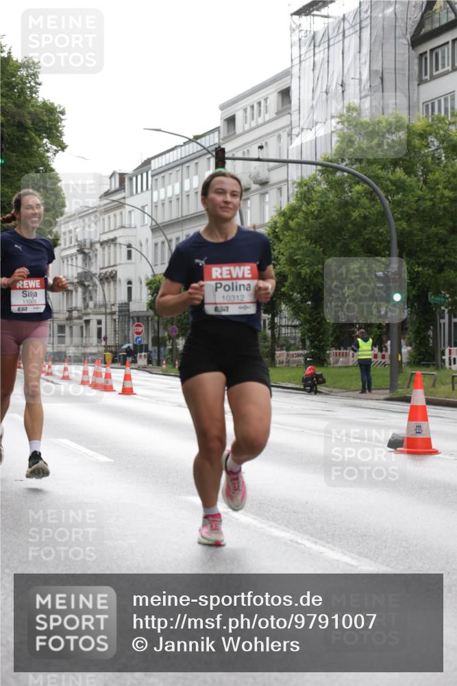 14.06.2026 - REWE Women's Run Jannik Wohlers http://msf.ph/oto/9791007 14.06.2026 09:46:40 Laufen 11009, 10312 meine-sportfotos.de